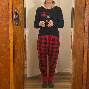 Little Blue House 😍 Buffalo Plaid PJ set, size medium